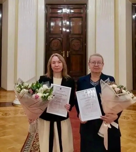 Методисты ИМЦ Василеостровского района награждены благодарностями Законодательного...