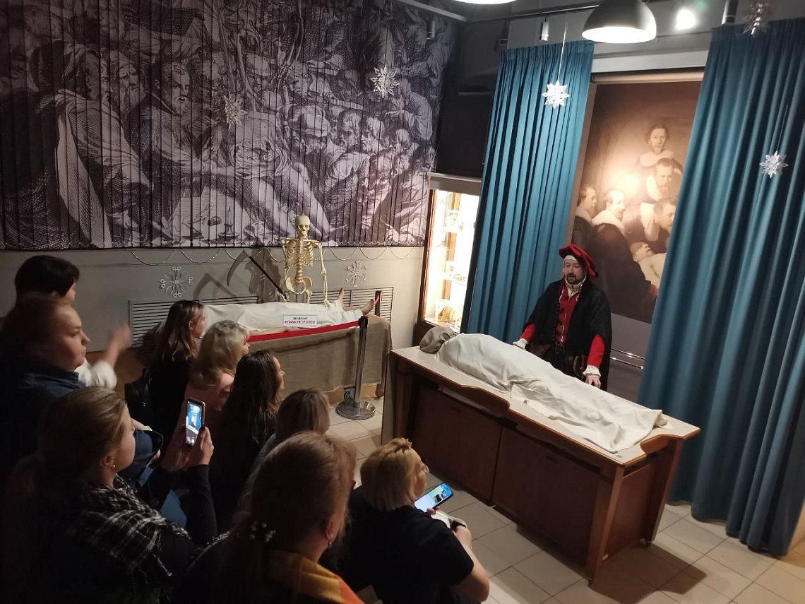 Педагоги Васильевского острова обсудили перспективы сотрудничества с Военно-медицинским музеем